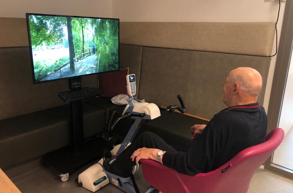 Virtueel fietsen met de SilverFit Mile